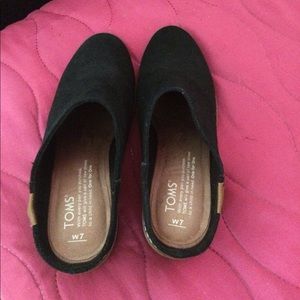 Toms black Suede Mule